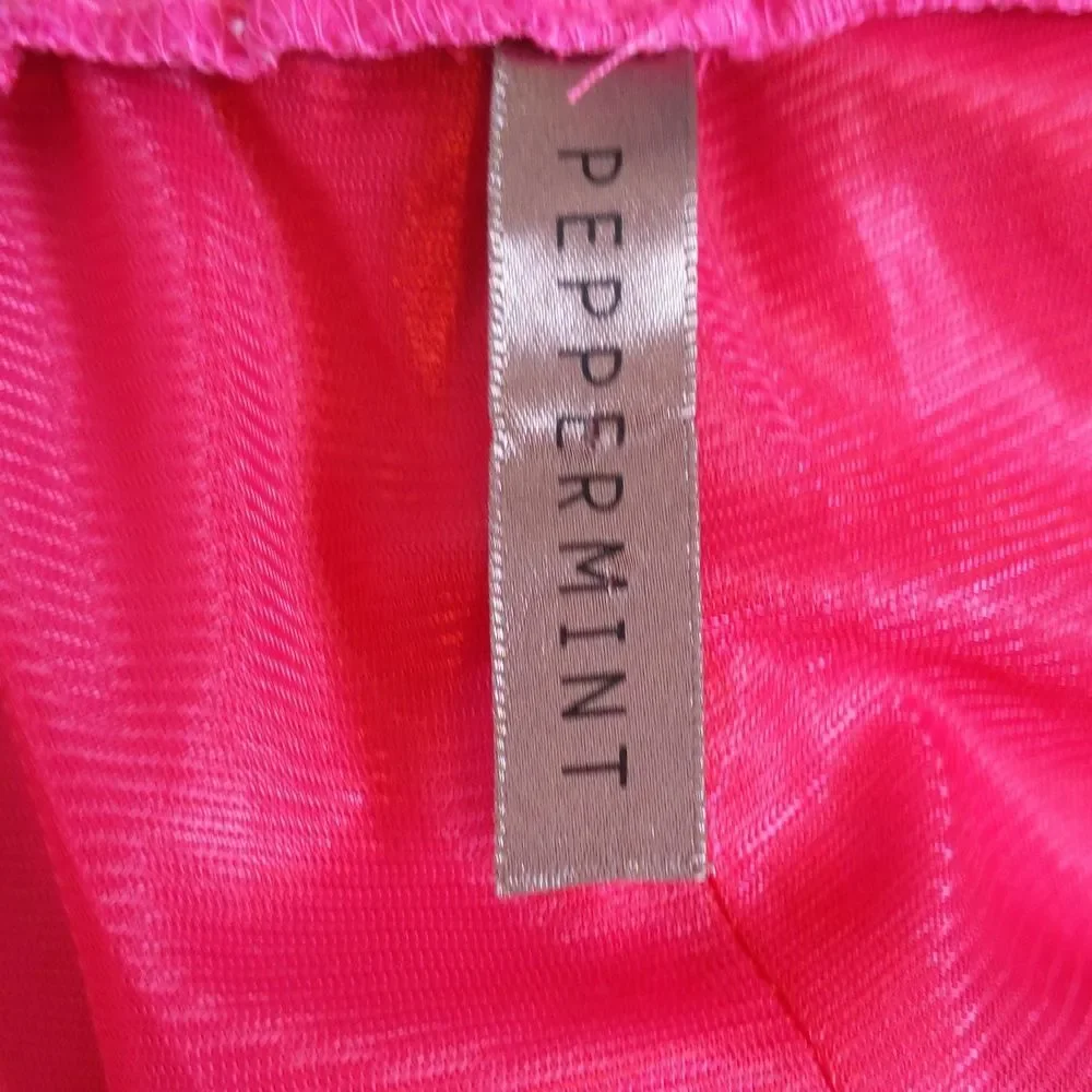 Peppermint lightweight silky fuschia magenta pink shorts, eyelet details M